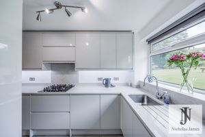 Photo 17- click for photo gallery